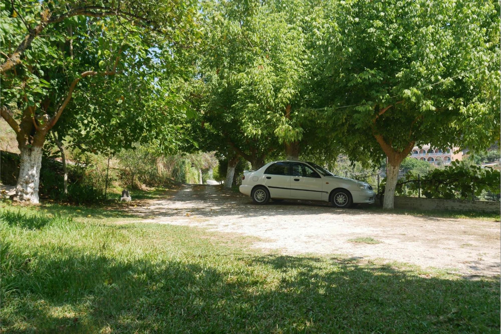 Villa Vania Gardenos Vitalades Exterior photo